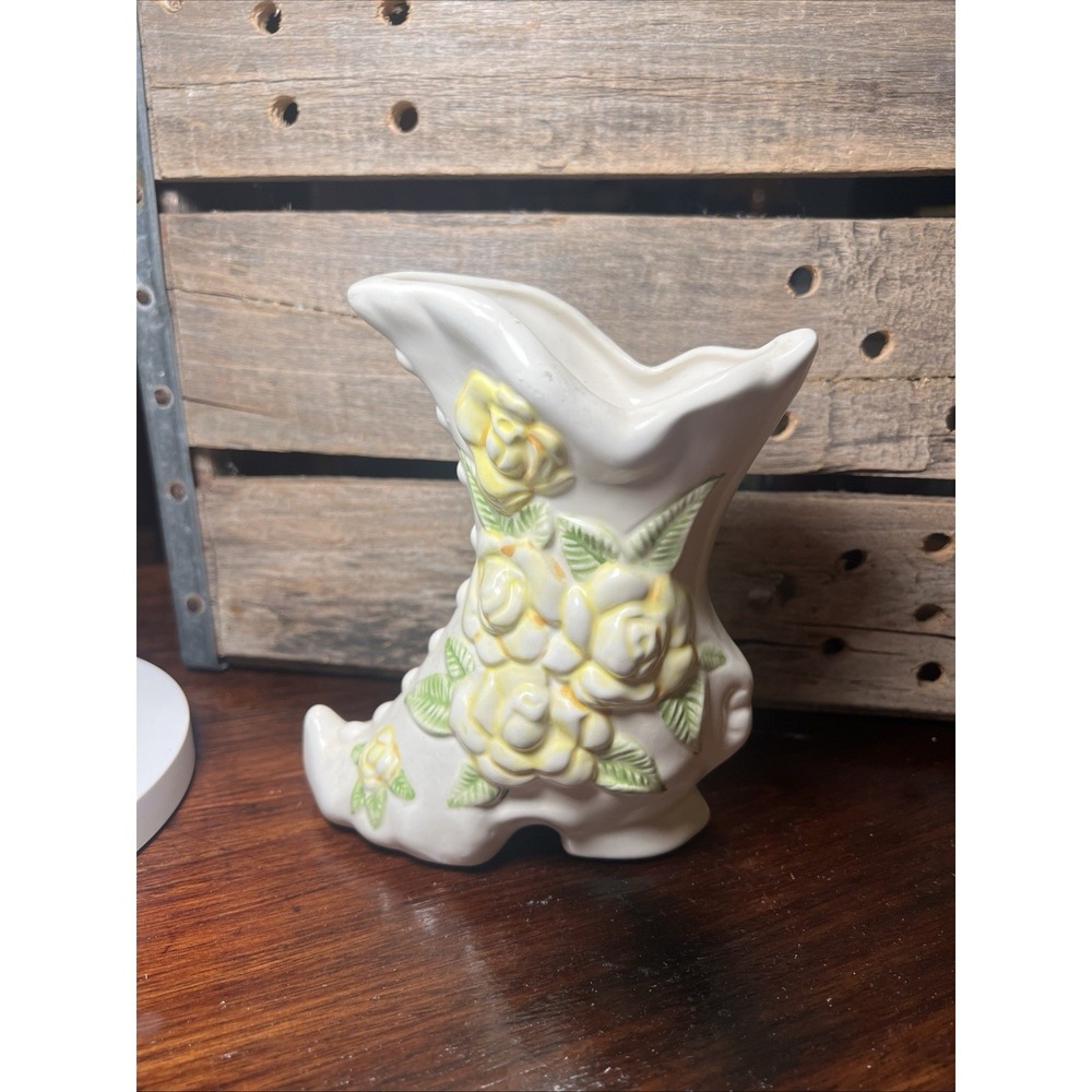 Vintage Ceramic Shoe Planter/Vase with Yellow Roses‎ Granny Core